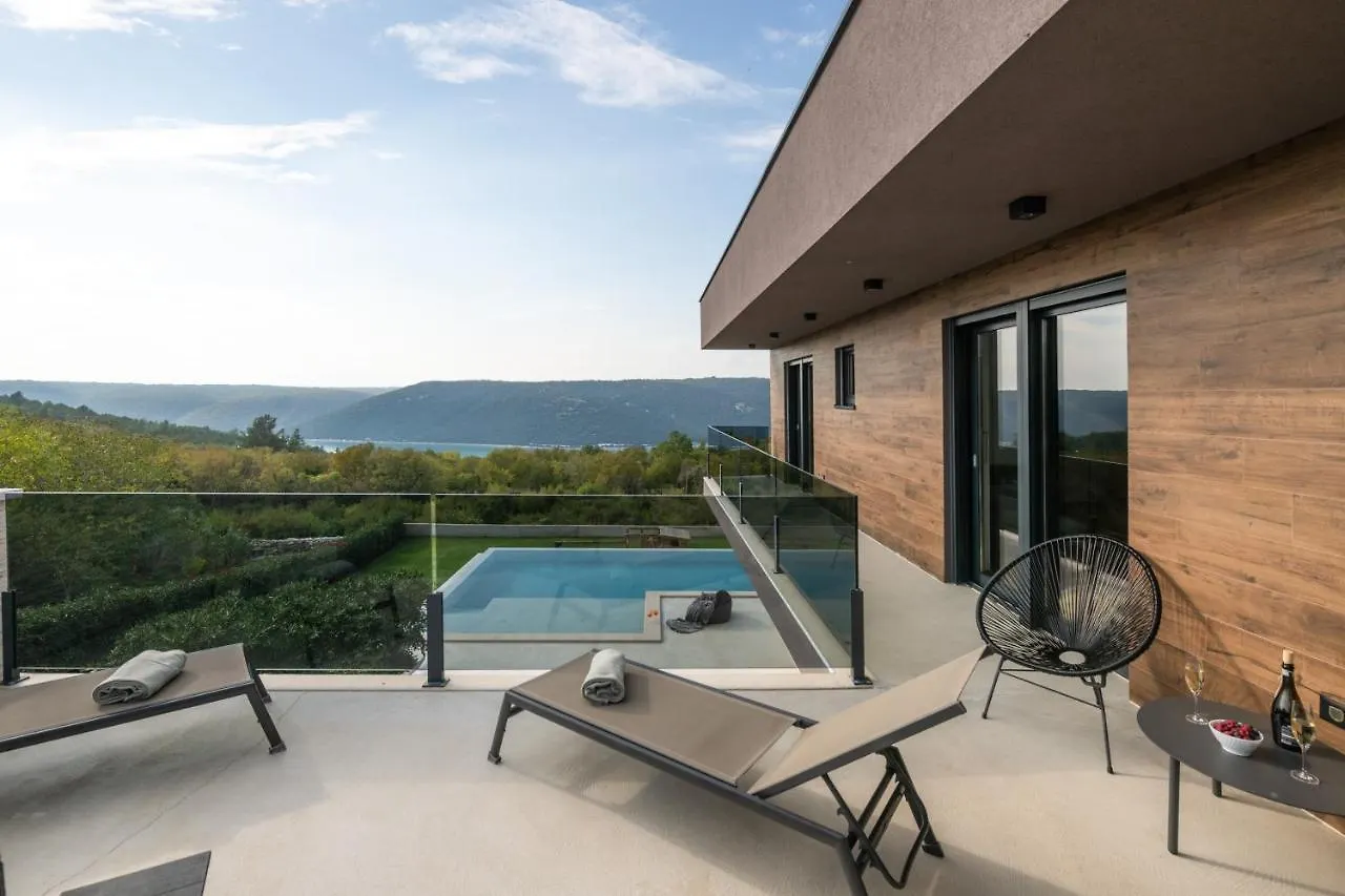 Villa Memory Raša