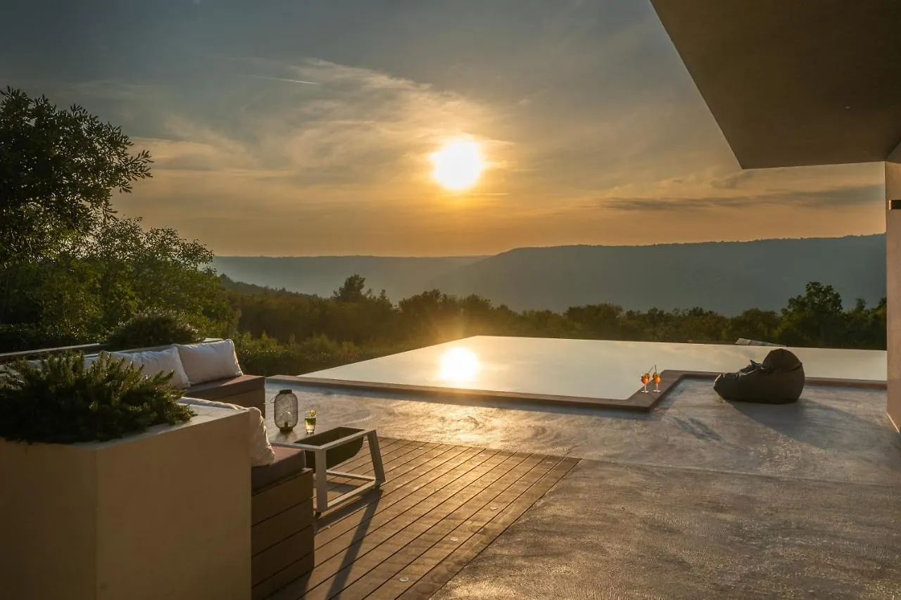 Villa Memory Raša