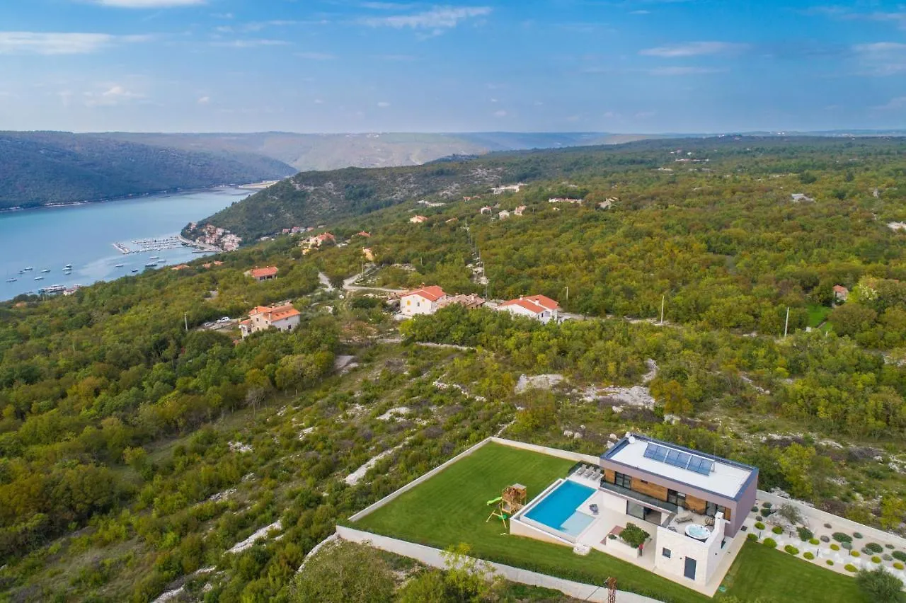 Villa Memory Raša
